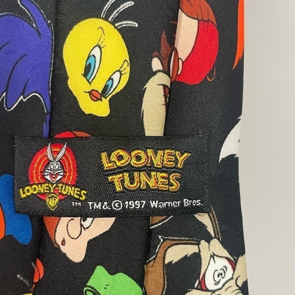 Vintage Looney Toones Neck Tie - Picture 3 of 4